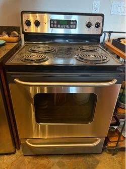Oven with 4 burner stovetop - gently used $225