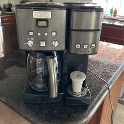 Cuisinart Coffee pot/Keurig Machine