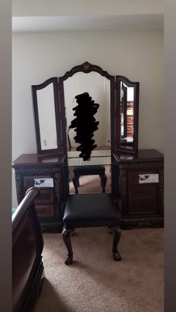 Vanity