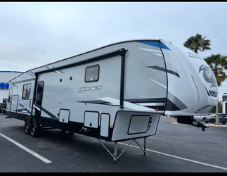 2022 43’ FOREST RIVER RV
