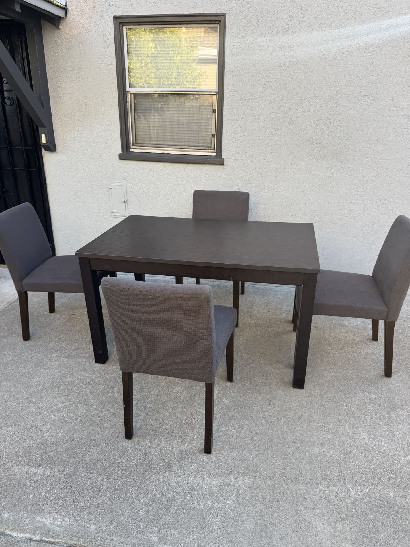 Dining Table with 4 Chairs