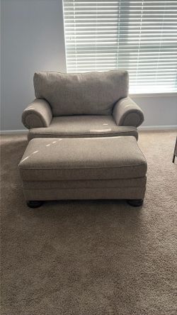 Ottoman And chair set