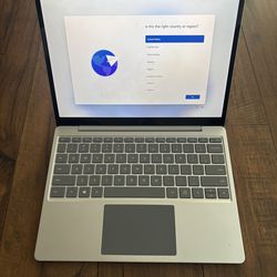 Microsoft Surface Laptop Go NICE!