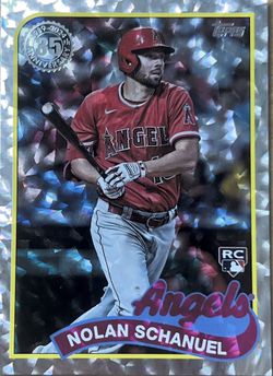 Nolan Schanuel Refractor Rookie