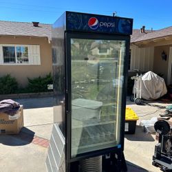 Soda Cooler Reach In Refrigerator 