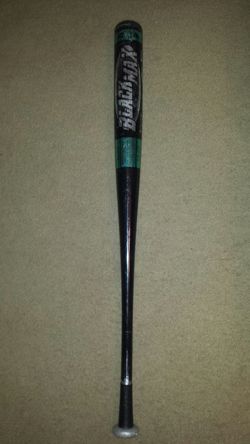 Easton Black Max