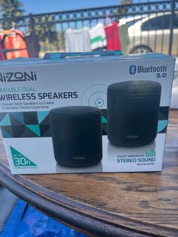 Speakers , ring light