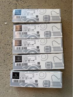 Mercedes-Benz A 654 180 11 00 filter insert