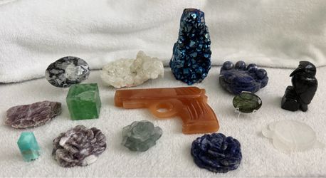 Unique Crystal & Gemstone Carvings Lot – Gun, Crow, Paw, Clusters & Flowers
