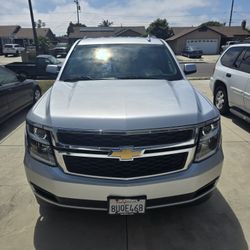 2017 CHEVY Suburban Lt 5.3 
