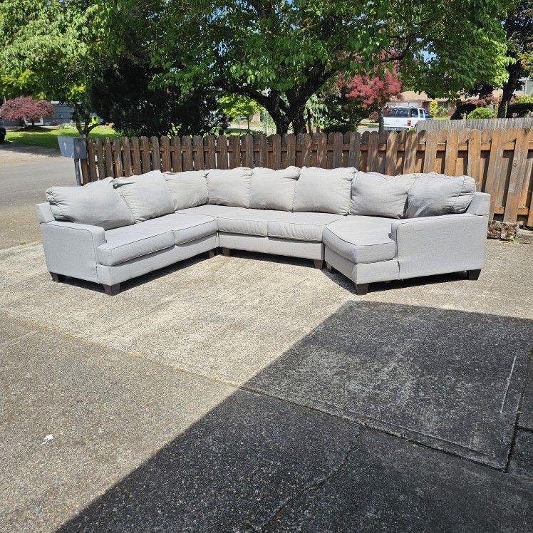 4pc Sectional Couch