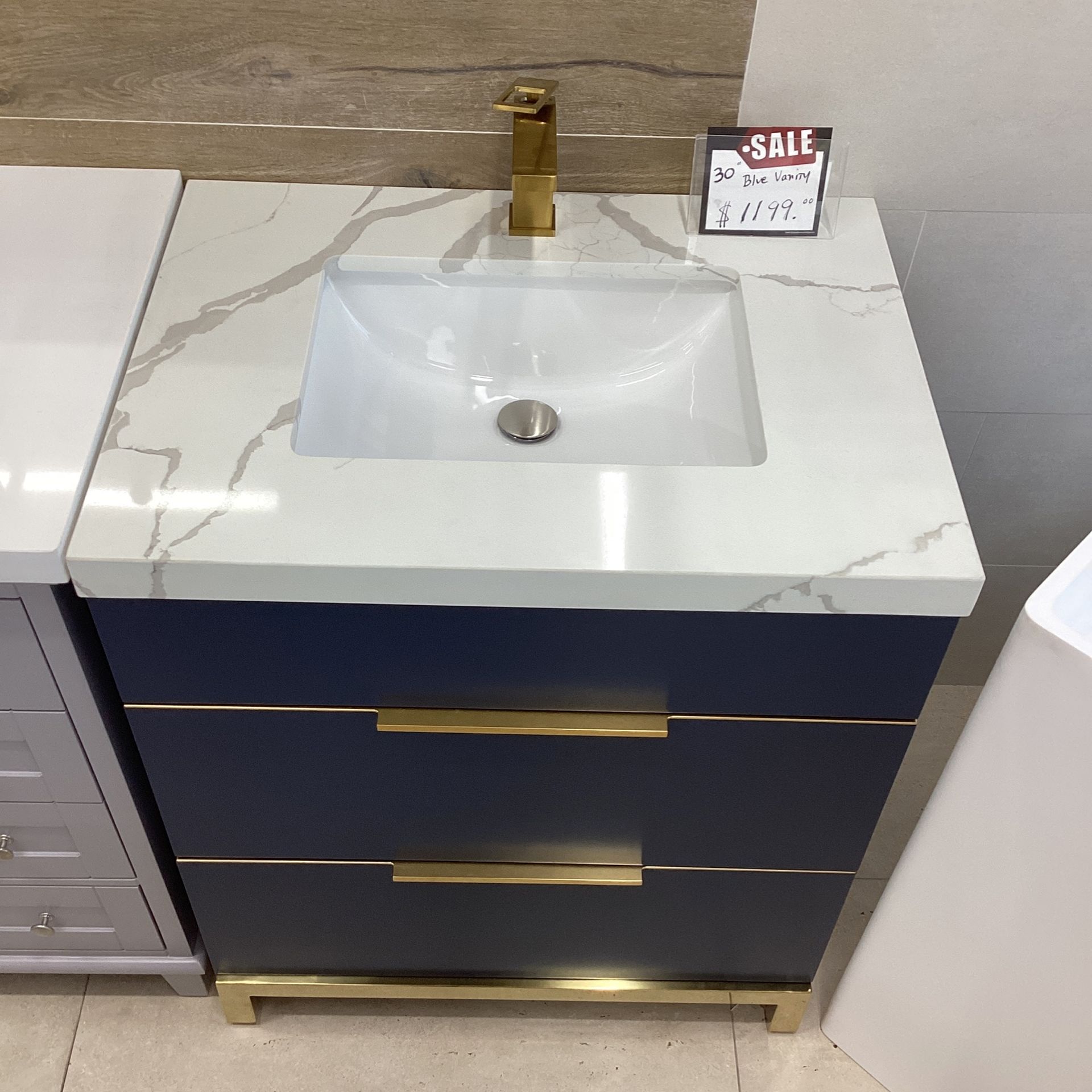 30” White Royal Mercer Bathroom Vanity Solid Wood Soft Close Drawers Quartz Countertop Ceramic Sink ❗️❗️❗️❗️❗️