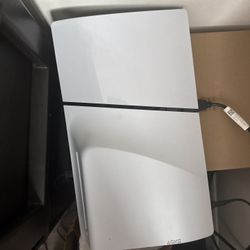 Ps5 Slim Comes With 2 Controllers As Well