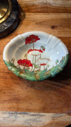 Rare Pristine Sherle Wagner Italy Soap Dish – Hand-Painted 4 Poppies – 5.5" x 4.5"