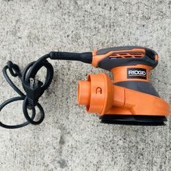 Ridgid R26011 5" Corded Random Orbit Sander (Tool Only)