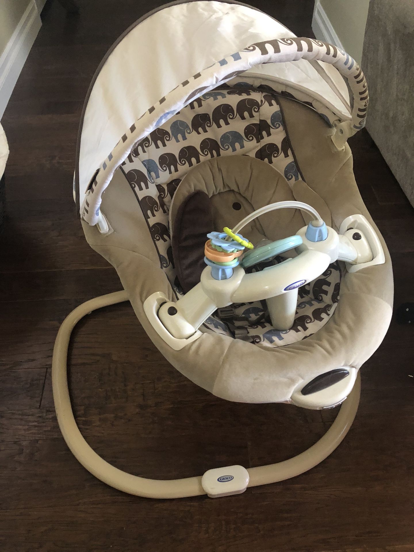 Graco Sweetpeace Elephant Swing