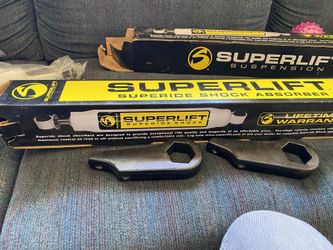 Superlift kit suspension leveling kit