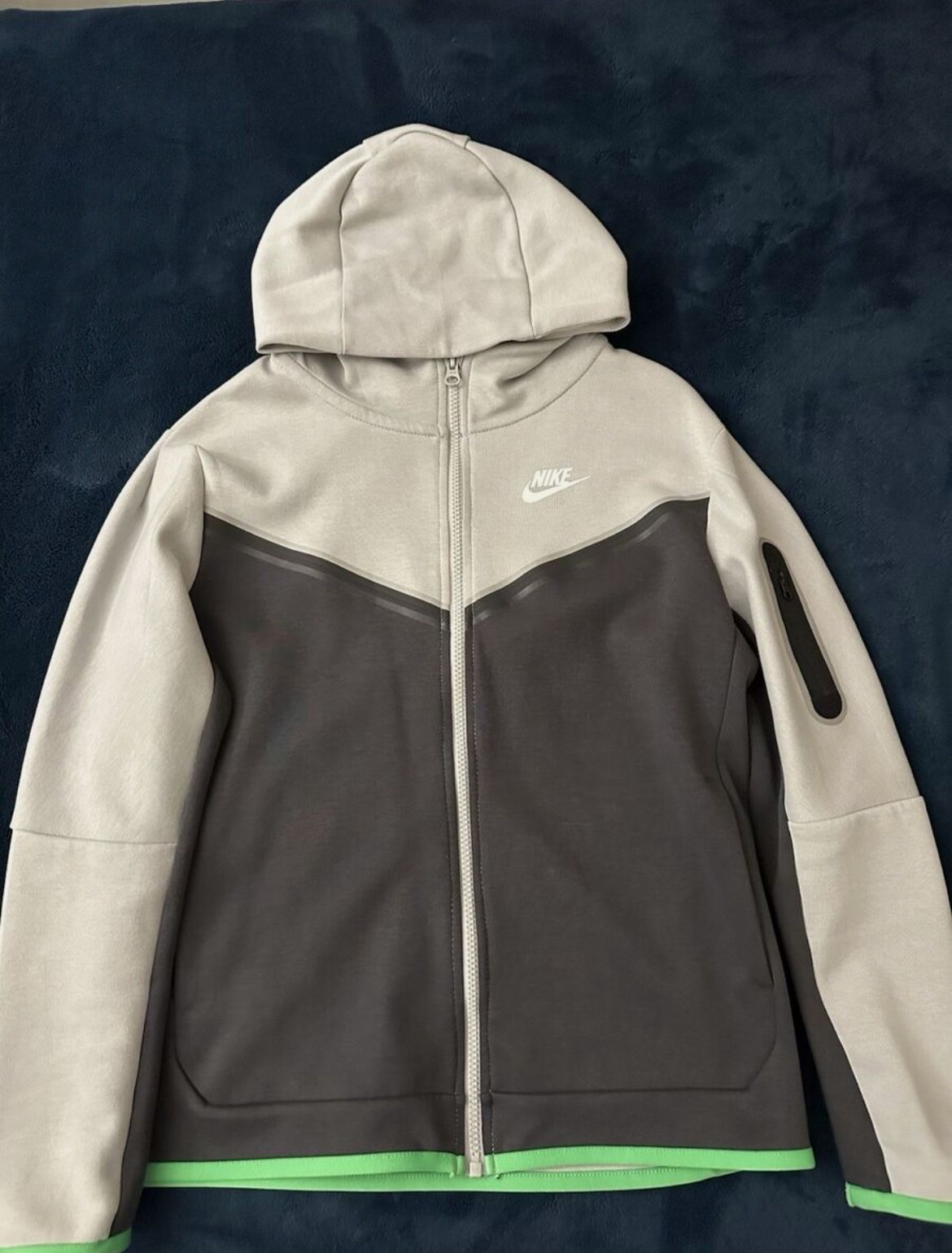 Nike tech fleece