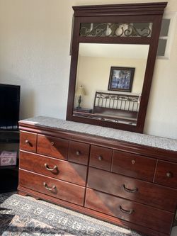 Dresser with mirror