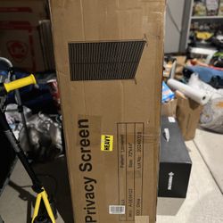 Metal Privacy Screen Outdoor/Indoor Freestanding