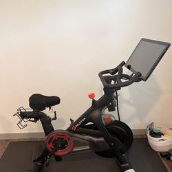 Peloton Bike