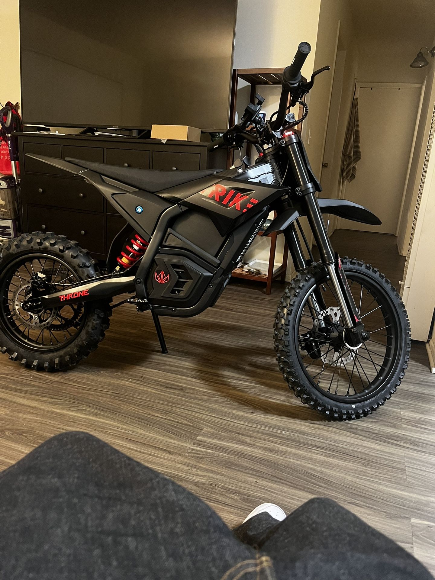 Strike Shadow Sx 60v