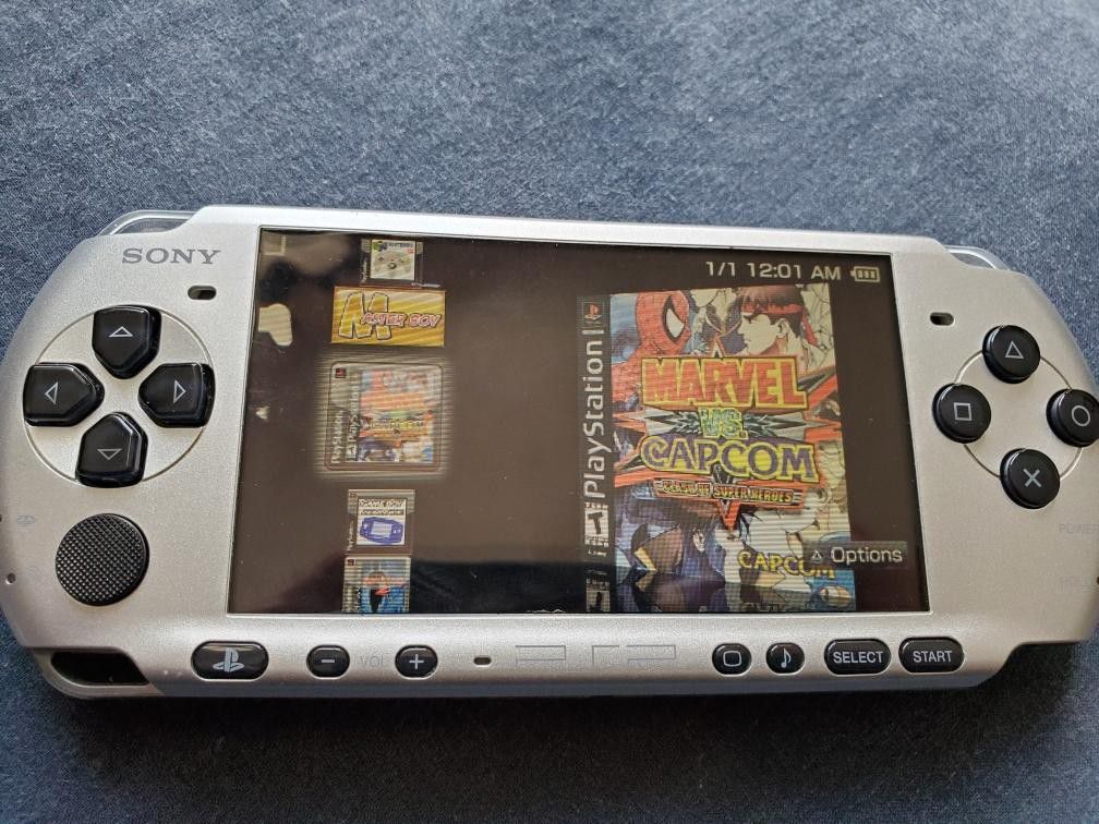Grey/black 3001 * slim * - PSP - with 5,000 games !!!