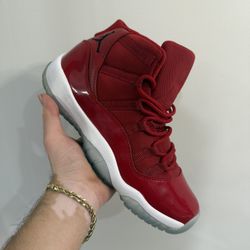 Jordan 11 “Win Like ‘96” Size 7Y