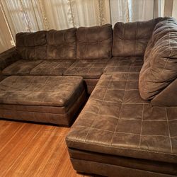 Brown Sectional 