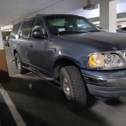 99 Ford Expedition 