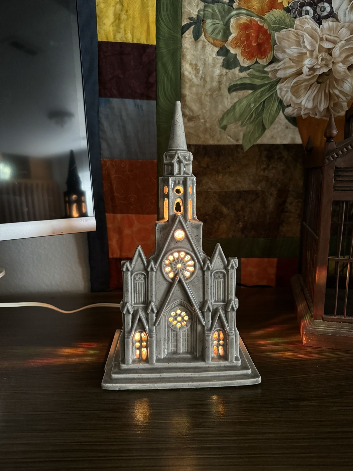 Stained Glass Cathedral Lamp