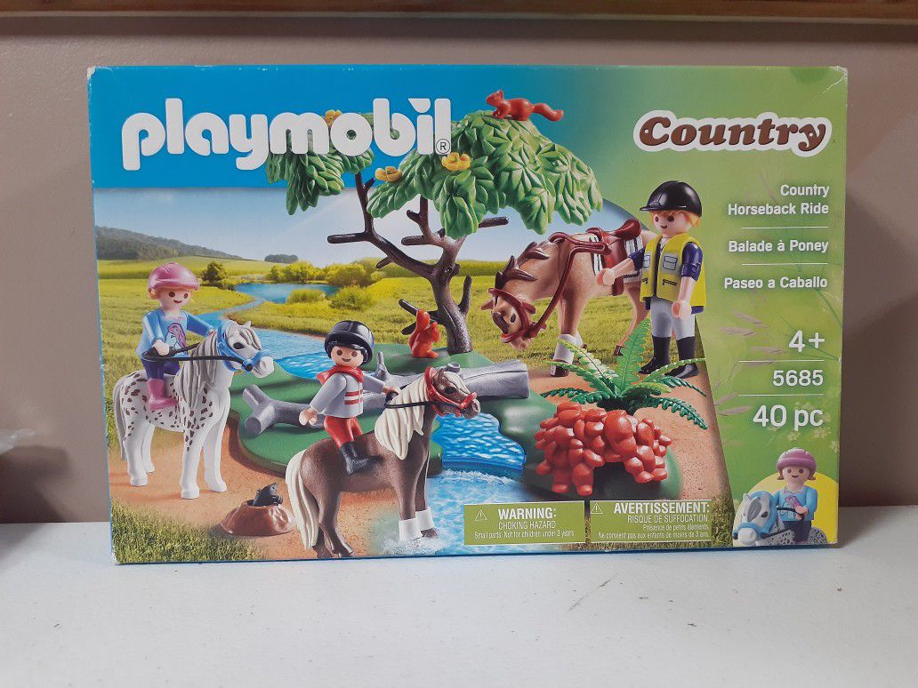 PLAYMOBIL #5685 Country Horseback Ride - New Factory Sealed