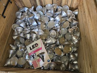LED LIGHT BULBS