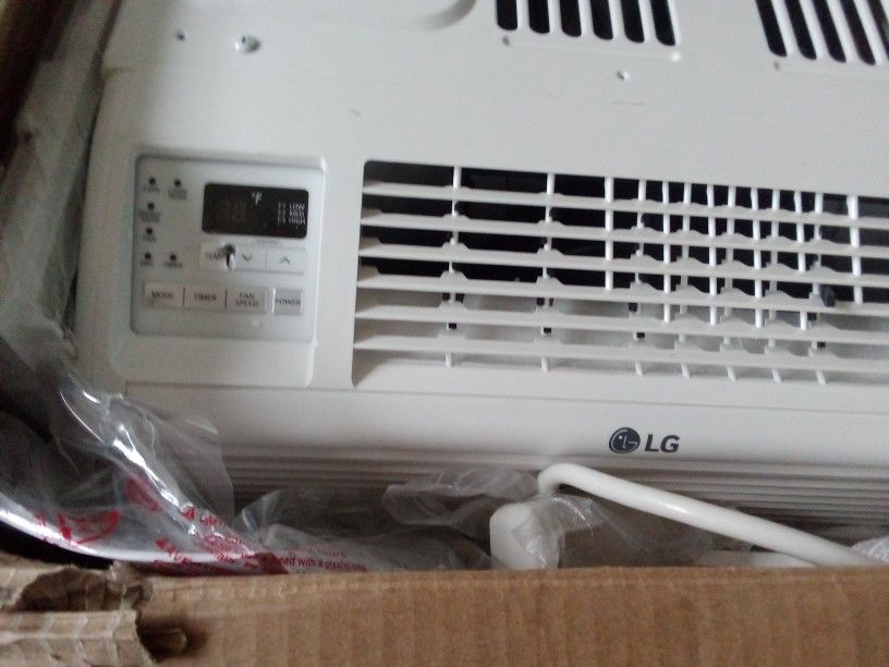 LG Ac Unit "New" 6000 Btu