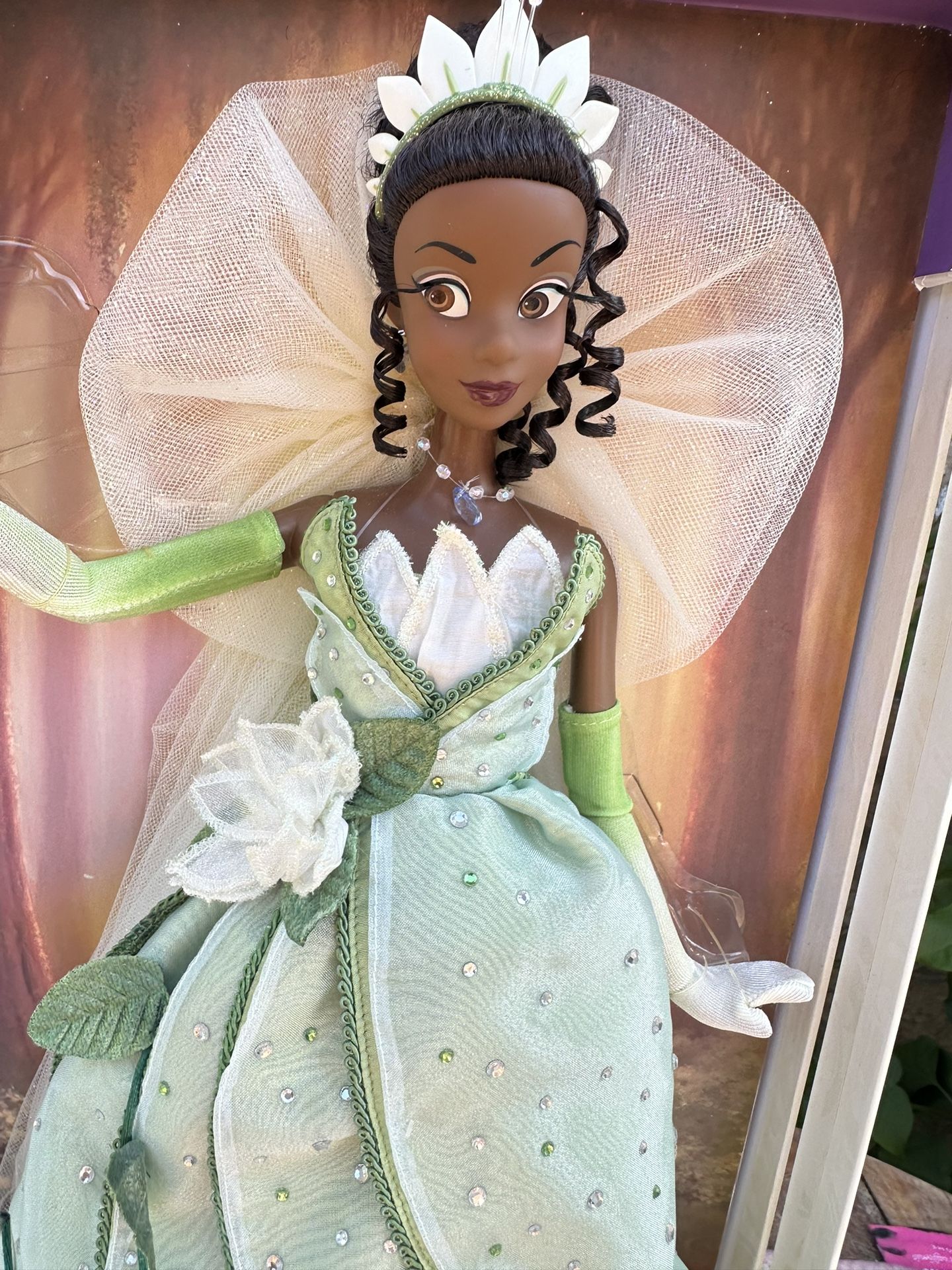 Tiana Princess And The Frog Disney Limited Edition Doll