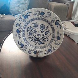 J&G Meakin England Classic Nordic Ironstone Dinner Plate