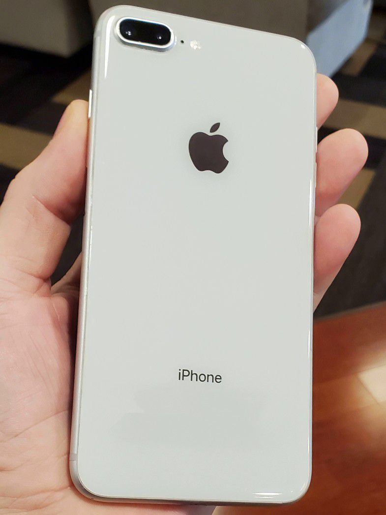 Telefono Apple iPhone 8 Plus 64GB Desbloqueado para todas las Empresas Portadoras