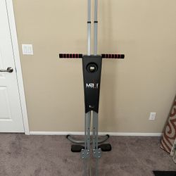 Maxi Climber (vertical climbing machine)