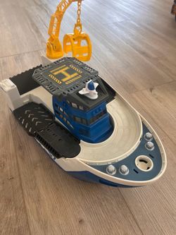 Large ship for toy cars