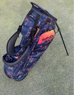 Ping Hoofer 14  “Mr Ping” Stand Bag like new