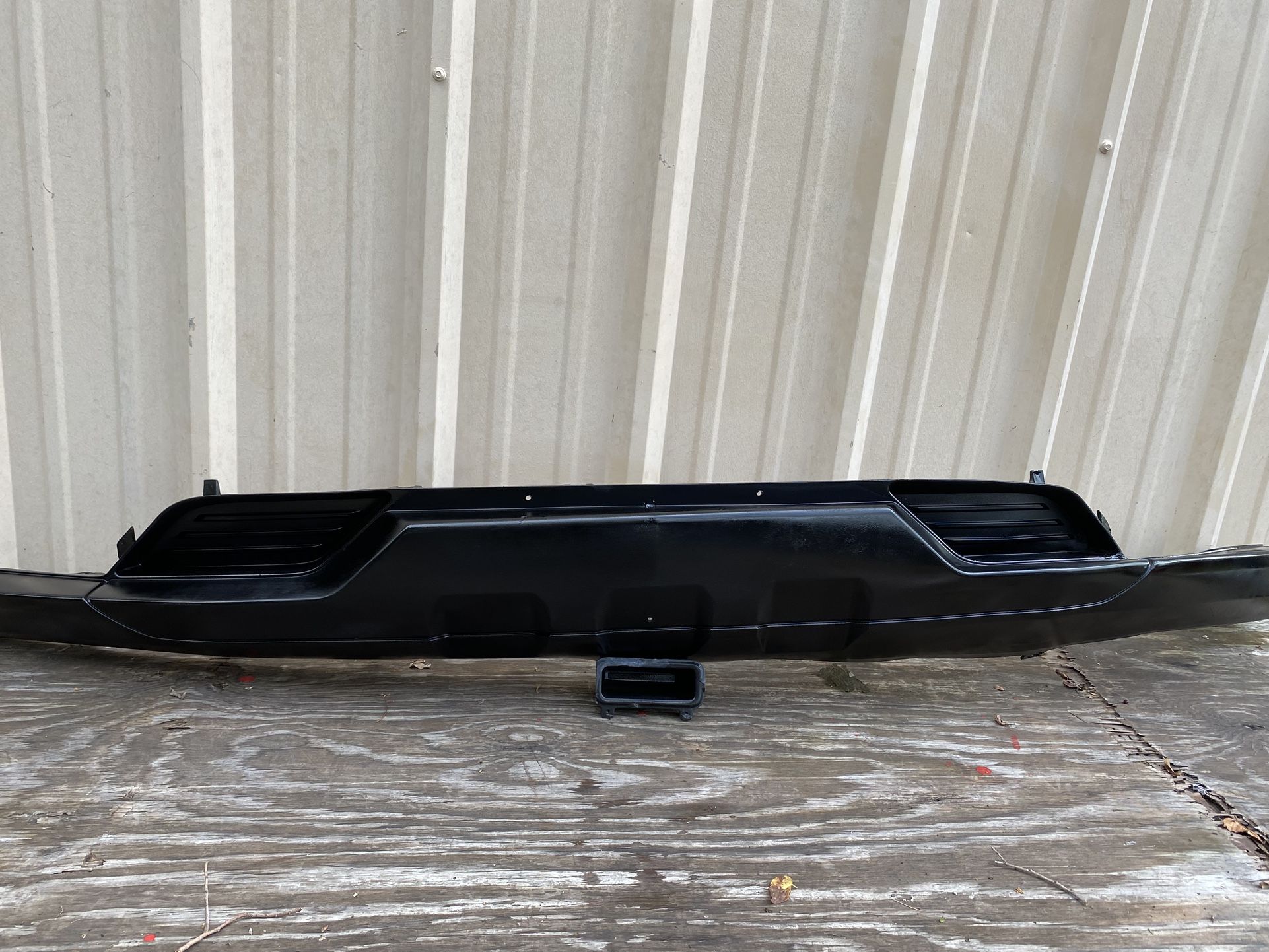 2015-2018 Chevy Silverado Front Lower Bumper Used Good Condition