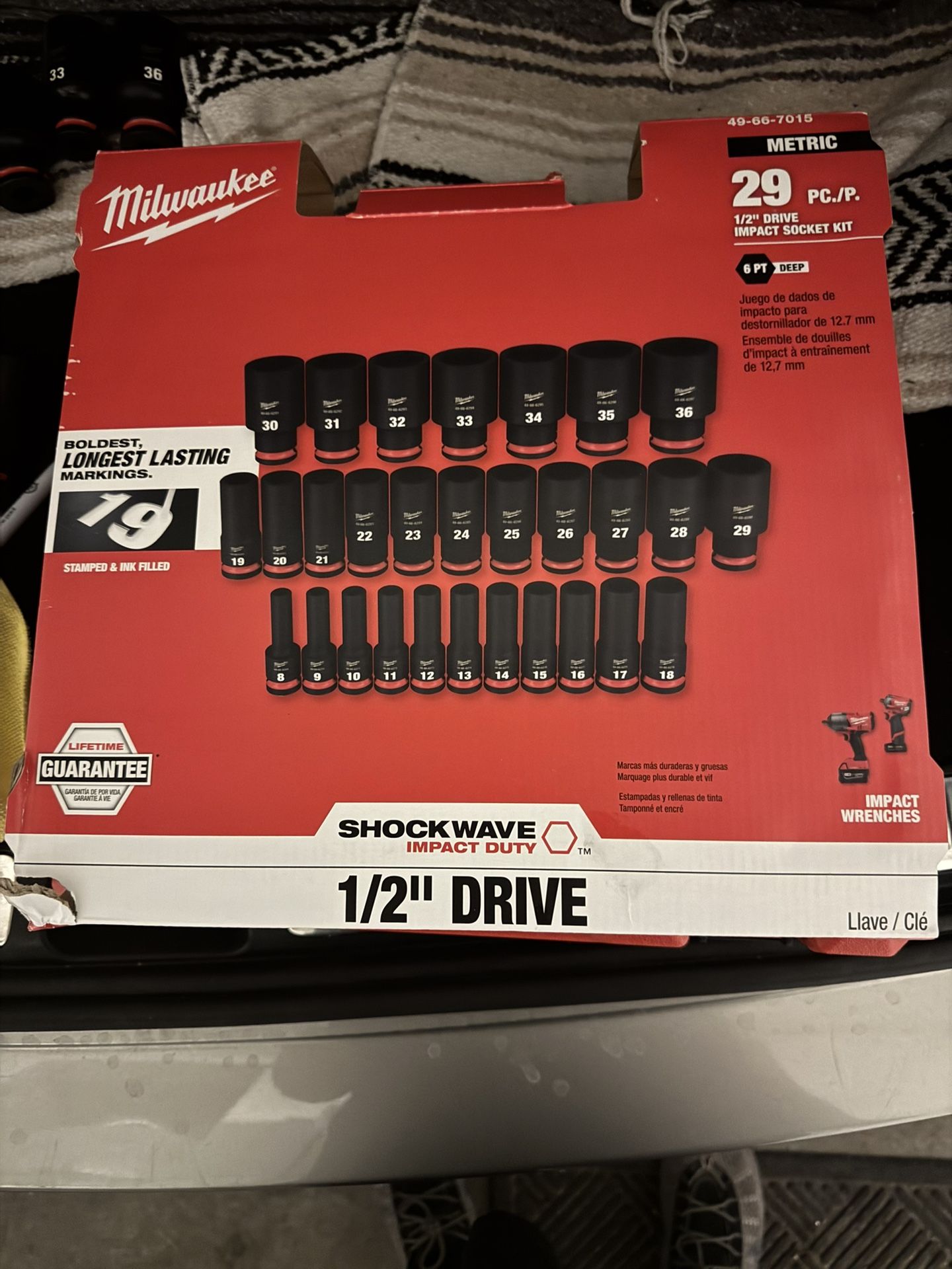 Milwaukee SHOCKWAVE 1/2 in. Drive Metric 6 Point Impact Socket Set (29-Piece)Brand New