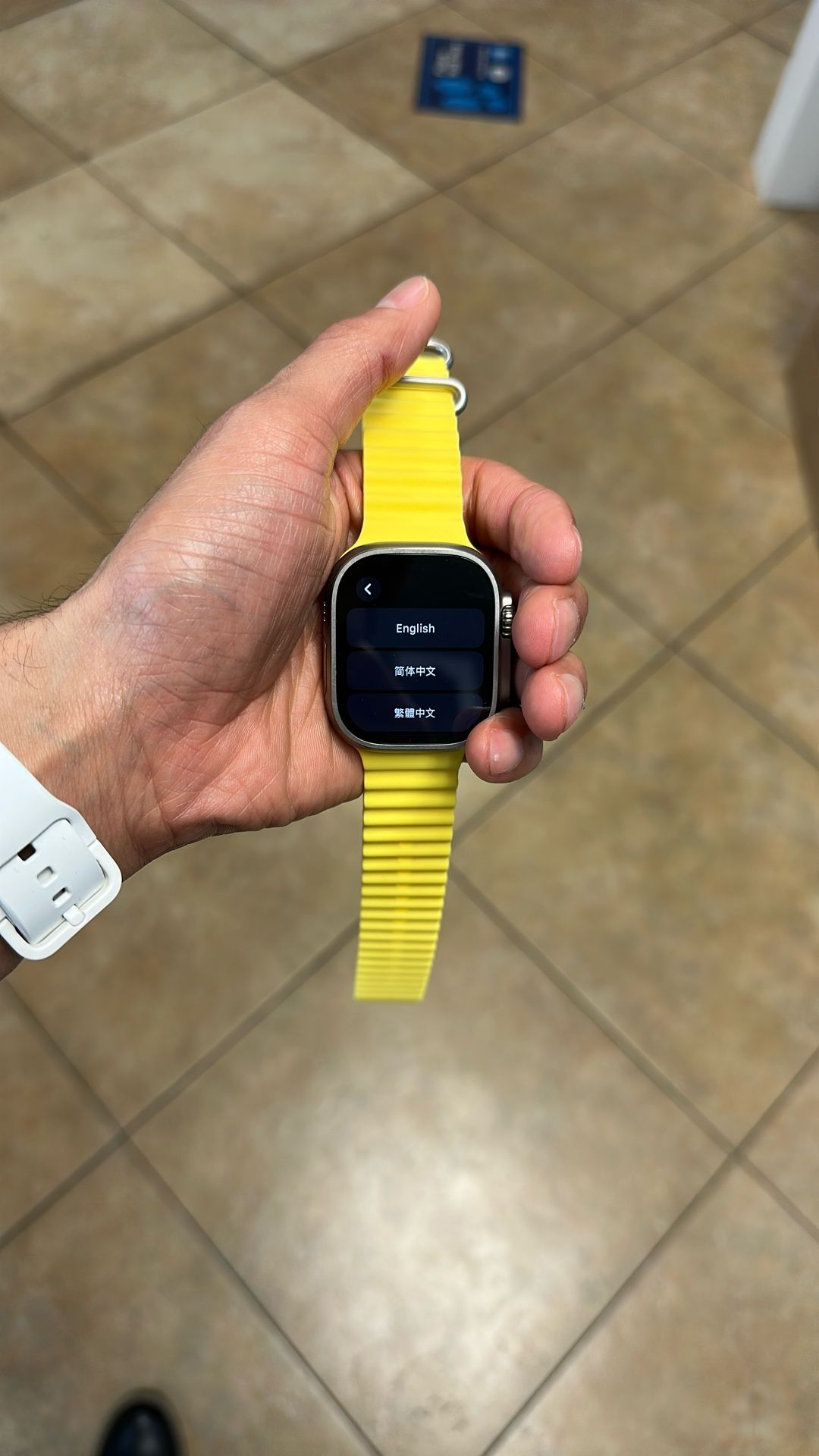 Apple Watch Ultra 49 MM GPS+Cellular Unlocked With Silicone Band