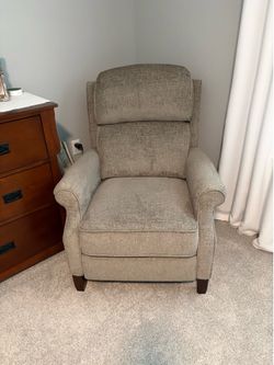 Recliner - Manual