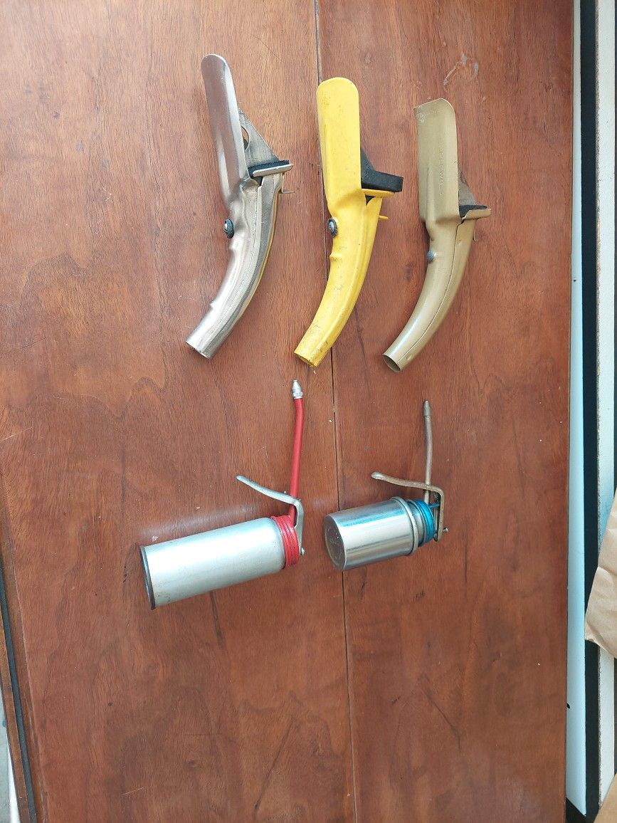 Vitage Oil Can Piercer And Pumps