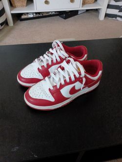 USC Nike dunks Size 7 mens