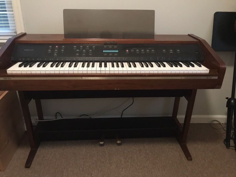 Baldwin MCX-1000 Electronic Piano With Weighted Keys And Pedals