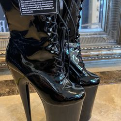 New Extreme 10 inch Pleaser Heels Size 7…