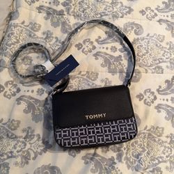 Tommy Hilfiger Handbag 