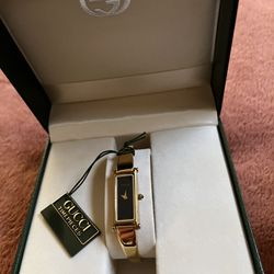 Gucci Vintage Never Worn Authentic Womens Watch